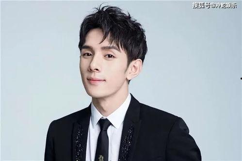 网红杨一凡吃瓜视频