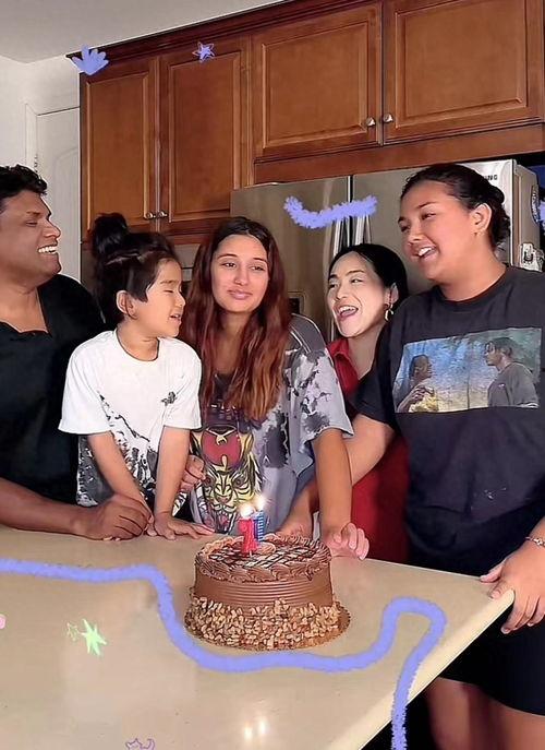 吃瓜网红结婚视频在线观看,吃瓜群众见证甜蜜婚礼