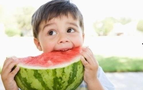 吃瓜网应用,揭秘娱乐圈幕后故事，带你畅游八卦海洋