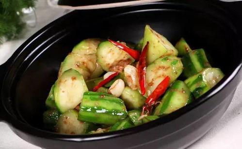 网红吃蒸葫芦瓜视频,美味与创意并存！