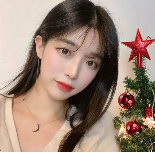 抖音网红jk少女吃瓜,趣味横生一幕幕