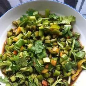 吃瓜网张津瑜老虎菜,张津瑜与老虎菜背后的故事揭秘