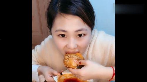 网红大嘴吃瓜是真的吗视频,真相还是炒作？