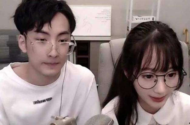 吃网红分手瓜,揭秘娱乐圈背后的情感纠葛