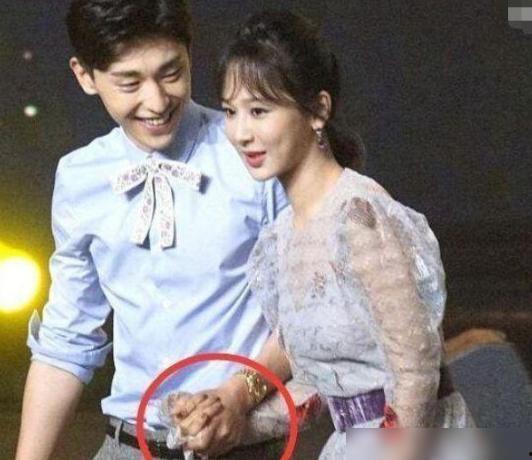 景区吃瓜网红事件是真的吗,真相揭秘还是网络炒作？