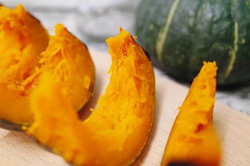 网红小南吃瓜,揭秘幕后真相！